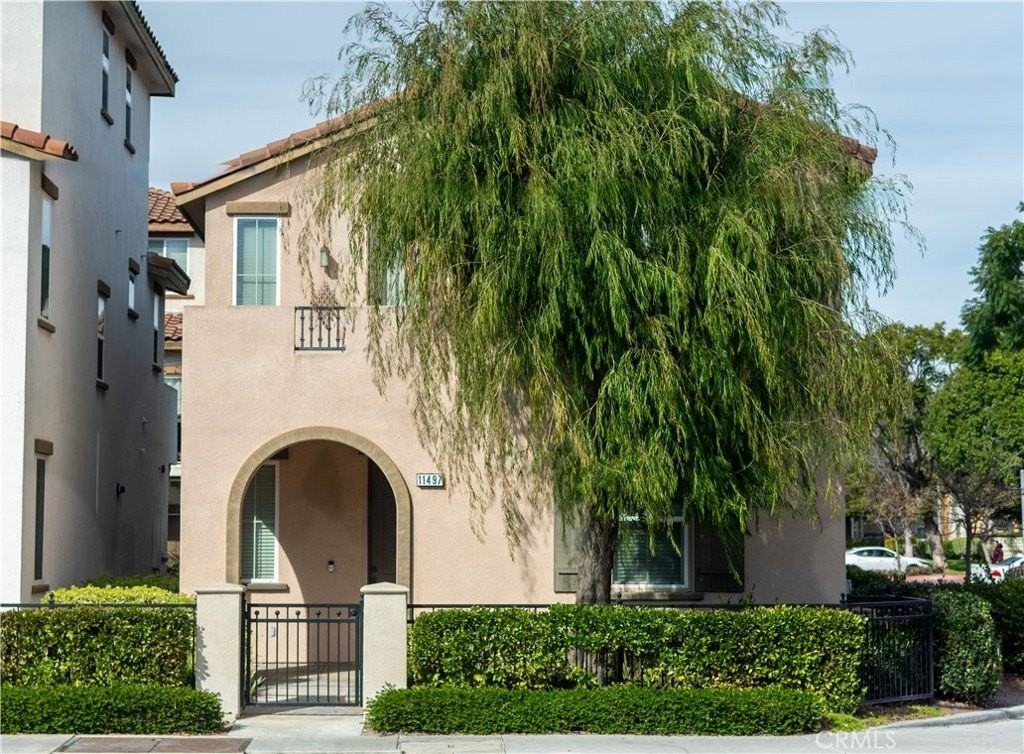 11497 Toscana Cir - Photo 2 of 13