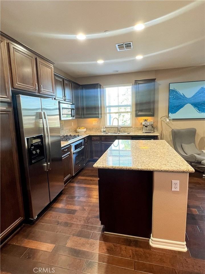 11497 Toscana Cir - Photo 7 of 13