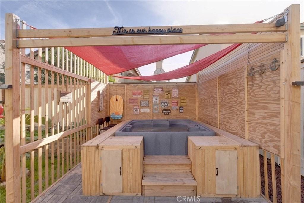 26022 Dundee Dr - Photo 5 of 20