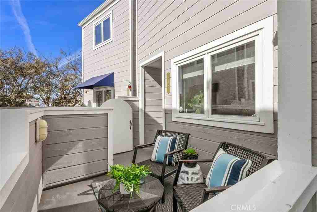 24582 Del Prado #202 - Photo 4 of 41