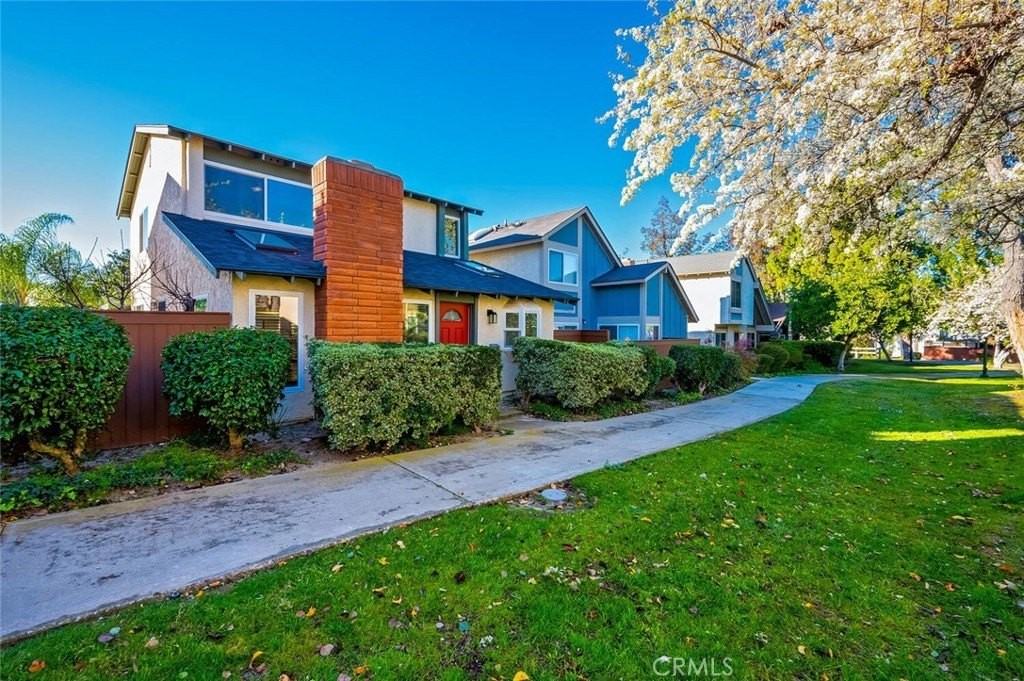 10648 Porto Ct - Photo 2 of 50