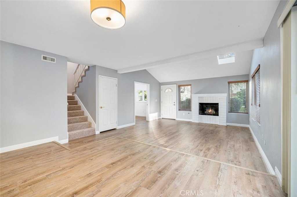 10648 Porto Ct - Photo 6 of 50