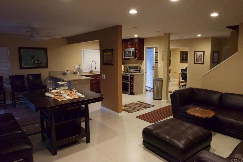 411 Windjammer Cir - Photo 2 of 21