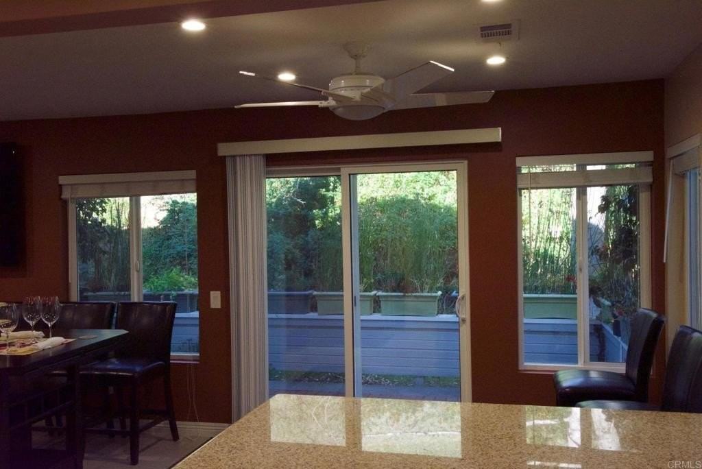 411 Windjammer Cir - Photo 7 of 21