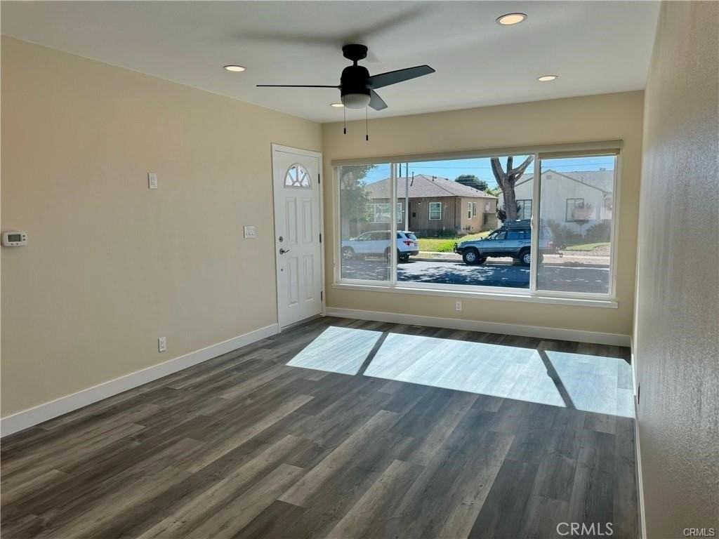 5618 Graywood Ave - Photo 2 of 12