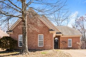 featured image of 1700 Torrington Ct