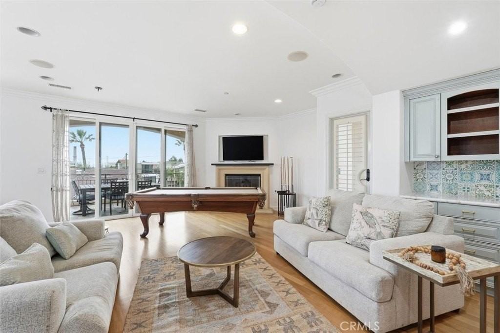 424 N Broadway #C - Photo 5 of 30