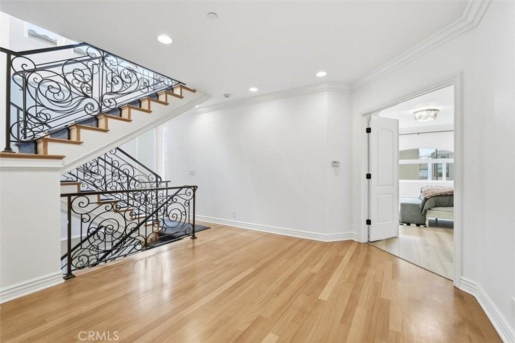 424 N Broadway #C - Photo 6 of 30