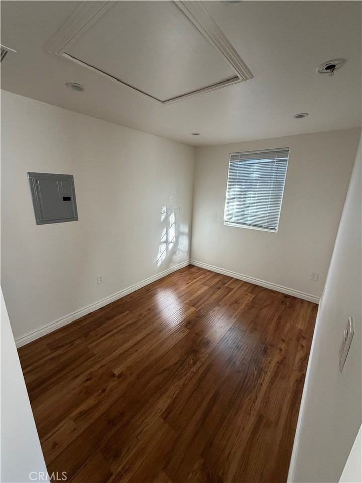 6651 Quakertown Ave - Photo 5 of 10