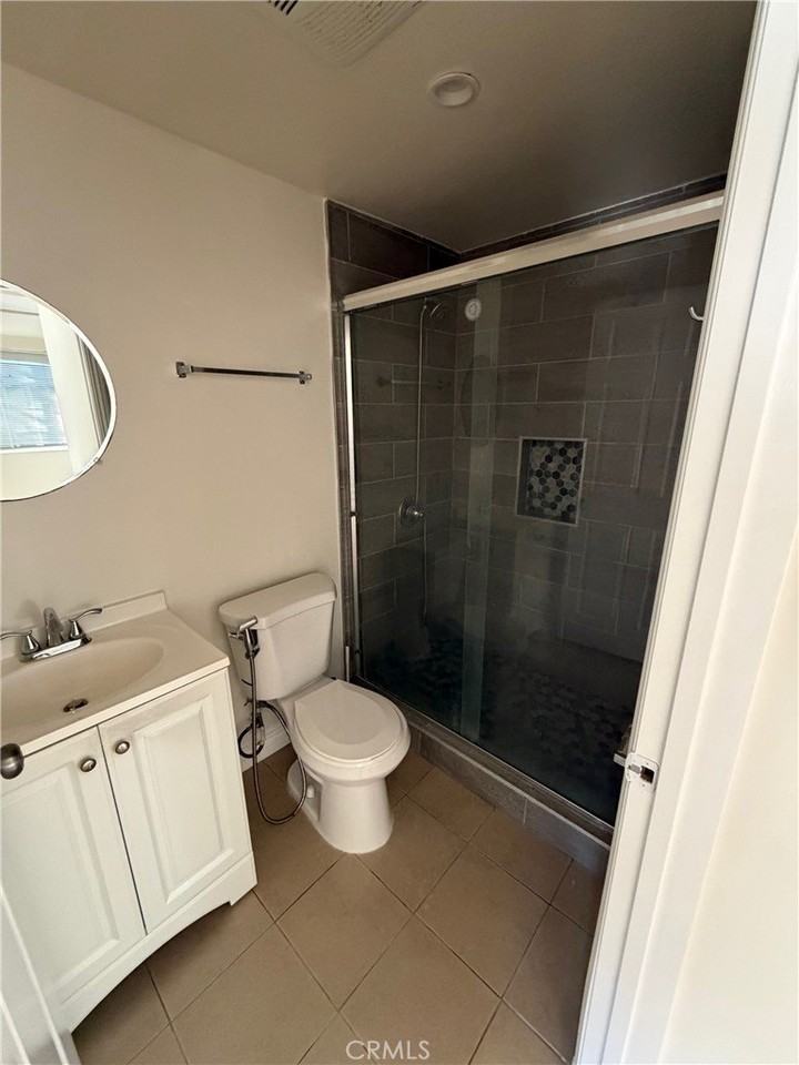 6651 Quakertown Ave - Photo 7 of 10