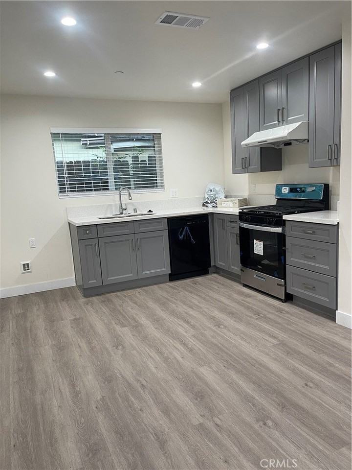 11903 Deana St - Photo 5 of 11