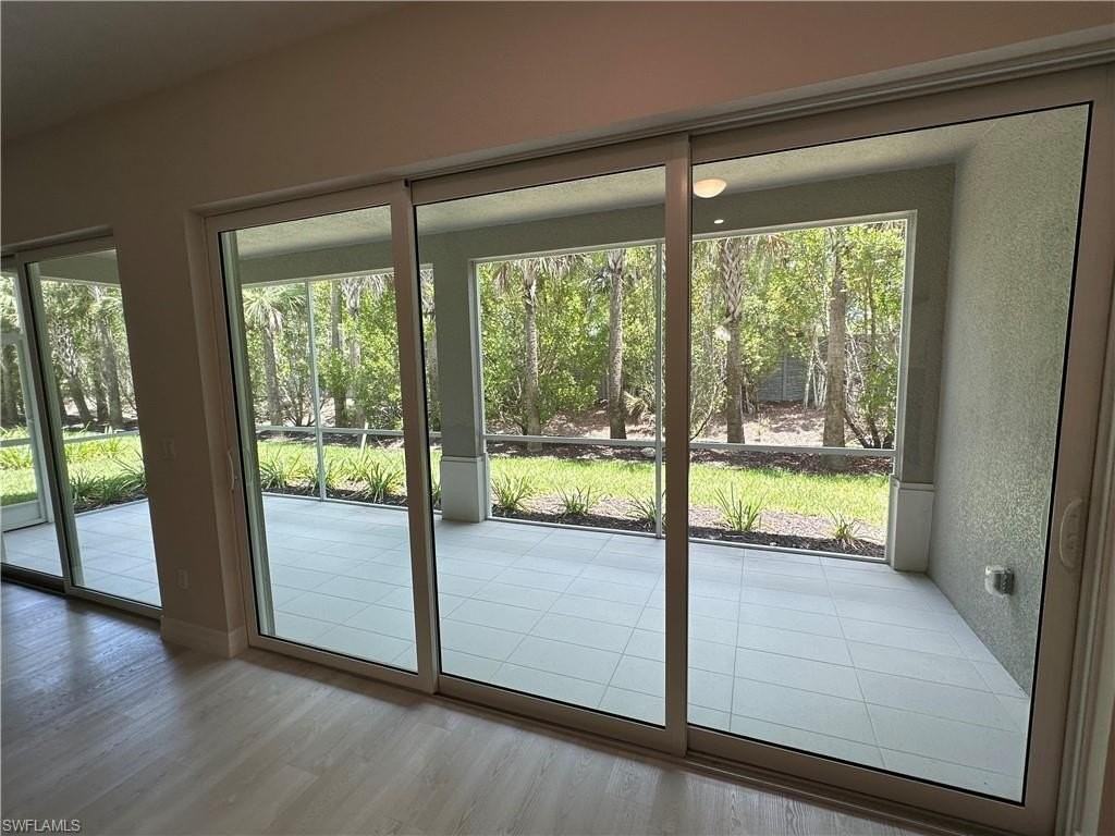 214 Indies Dr E Unit 101 - Photo 4 of 12