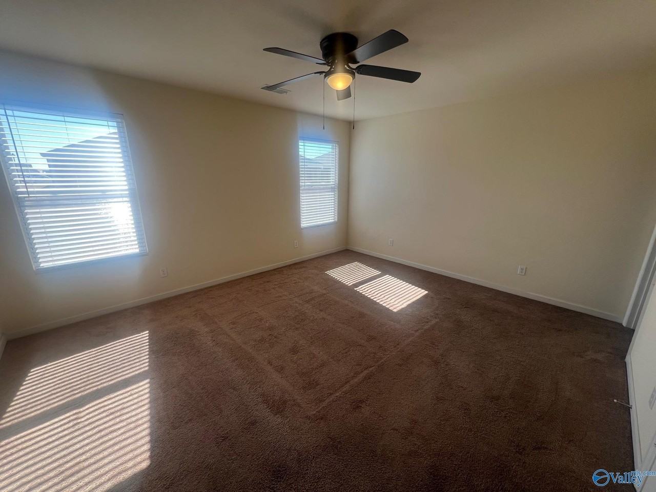 202 Harold Murphy Dr - Photo 7 of 14