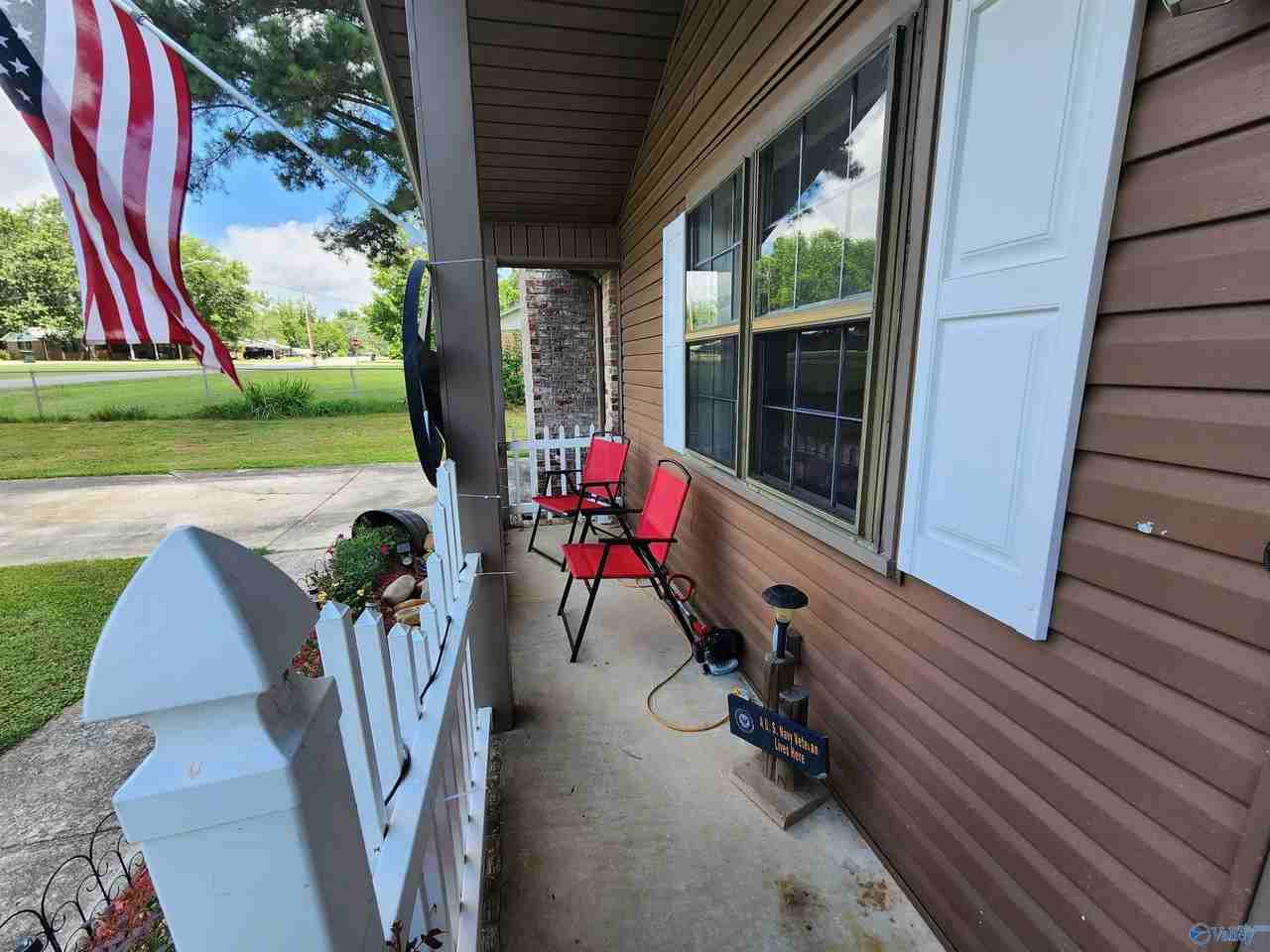 247 Snow Dr - Photo 4 of 29