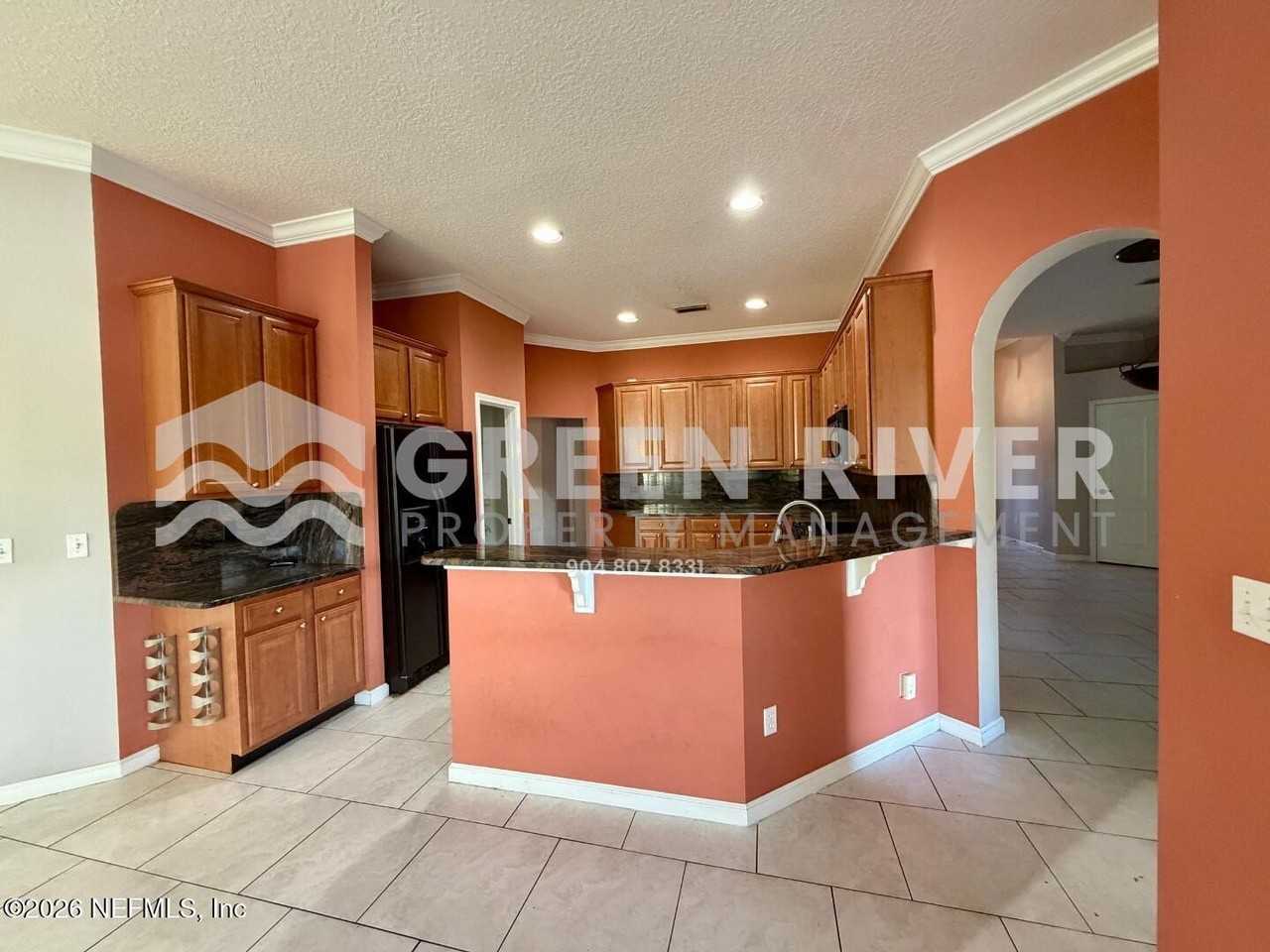 1462 Scenic Oaks Dr - Photo 7 of 30