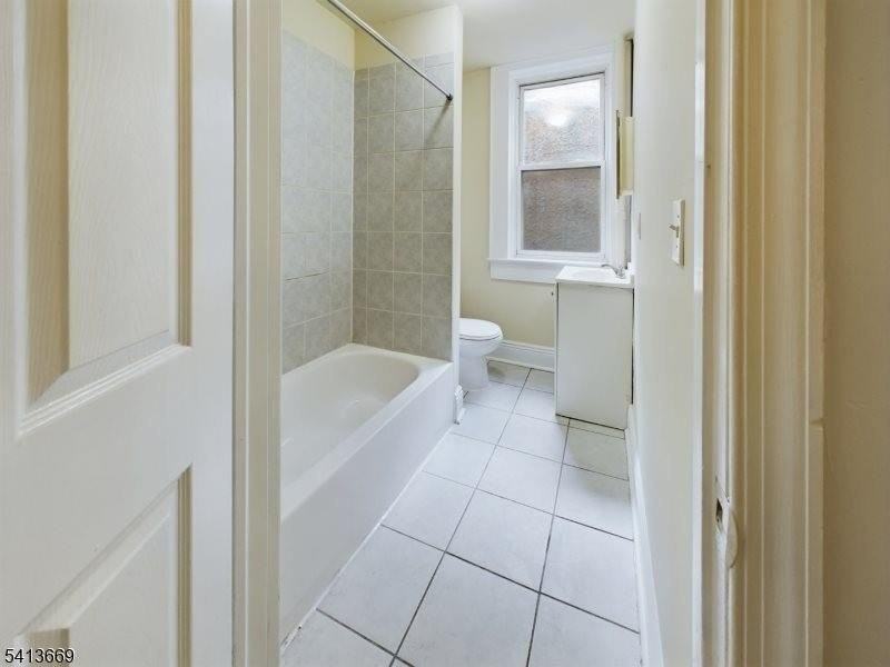 413 Dodd St #6 - Photo 6 of 10