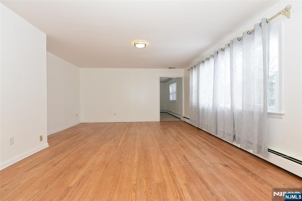 49 Fayson Lake Rd - Photo 4 of 43