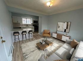 8 Laird Pl - Photo 1 of 1