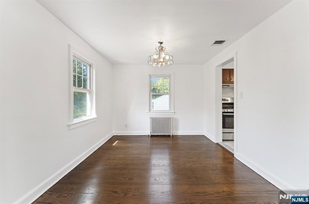 409 Tappan Rd - Photo 5 of 14