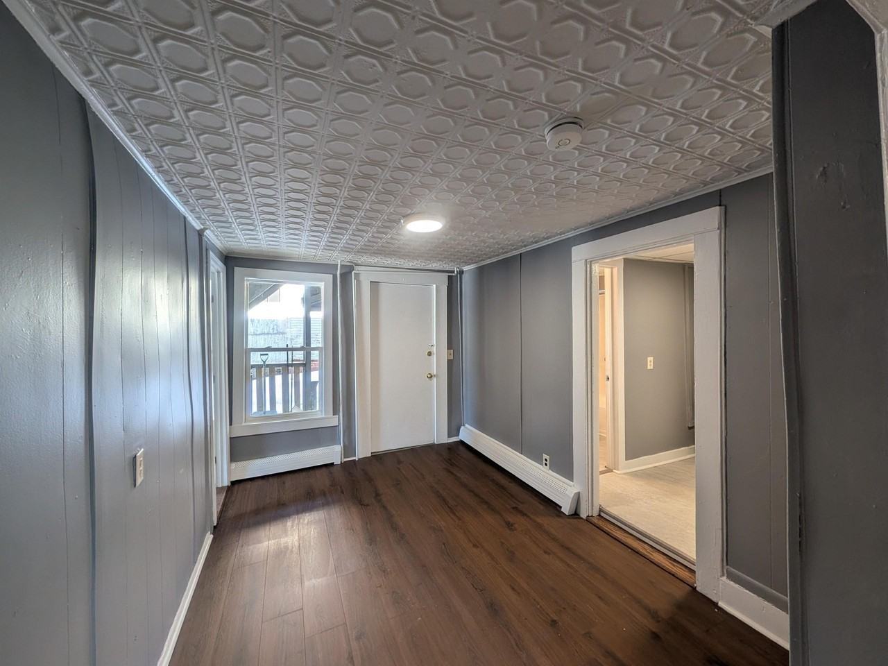 13 Walnut St #3 - Photo 4 of 12