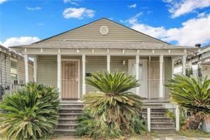 featured image of 3528 Audubon St