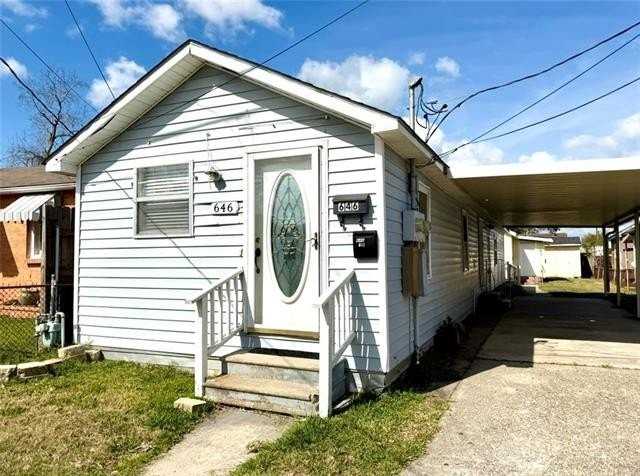 646 646 AVENUE F None - Photo 2 of 12