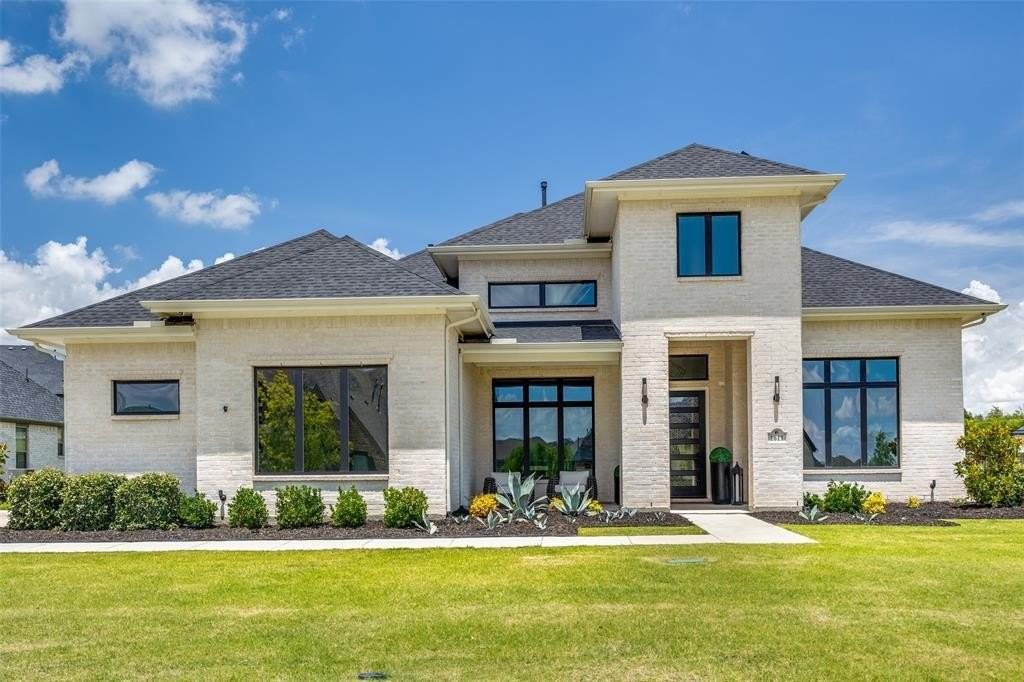 1611 Cayden Trl - Photo 2 of 29