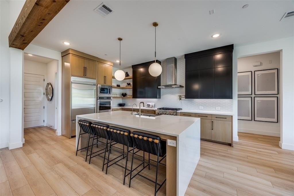 1611 Cayden Trl - Photo 7 of 29