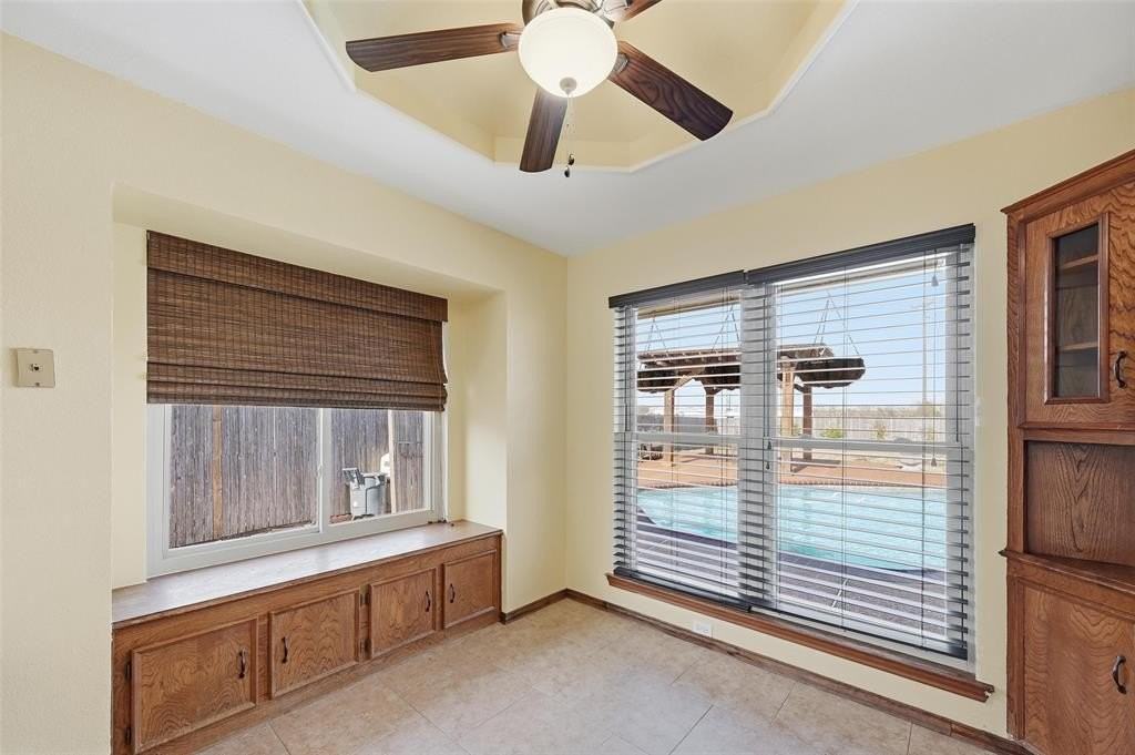 710 Norfork Dr - Photo 7 of 21