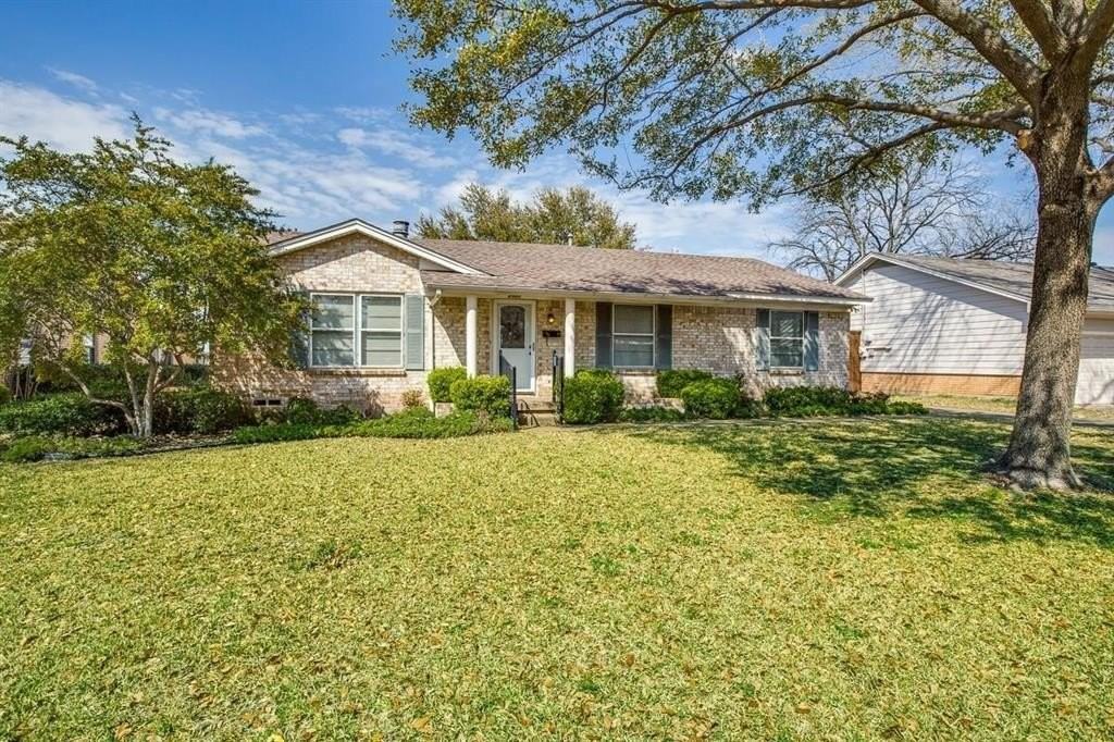 2927 Eric Ln - Photo 2 of 6