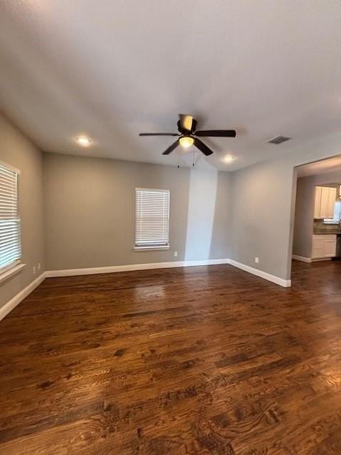 704 S Clinton Ave - Photo 2 of 16