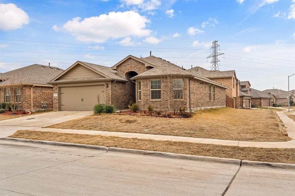 8025 Muddy Creek Dr - Photo 2 of 21