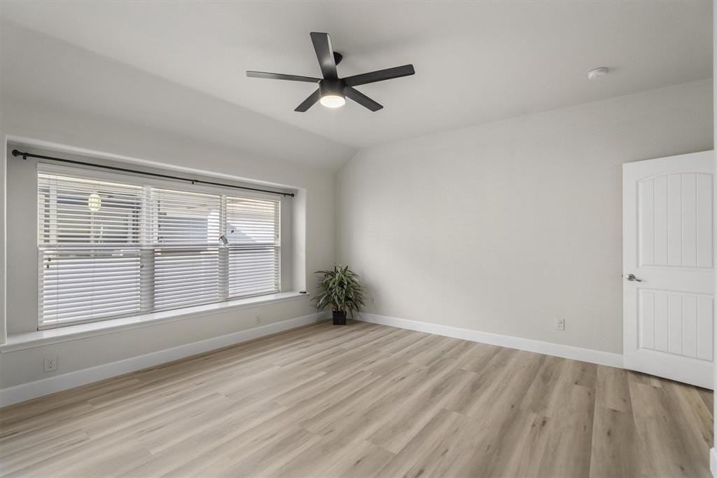 1816 Freedom Ln - Photo 6 of 14