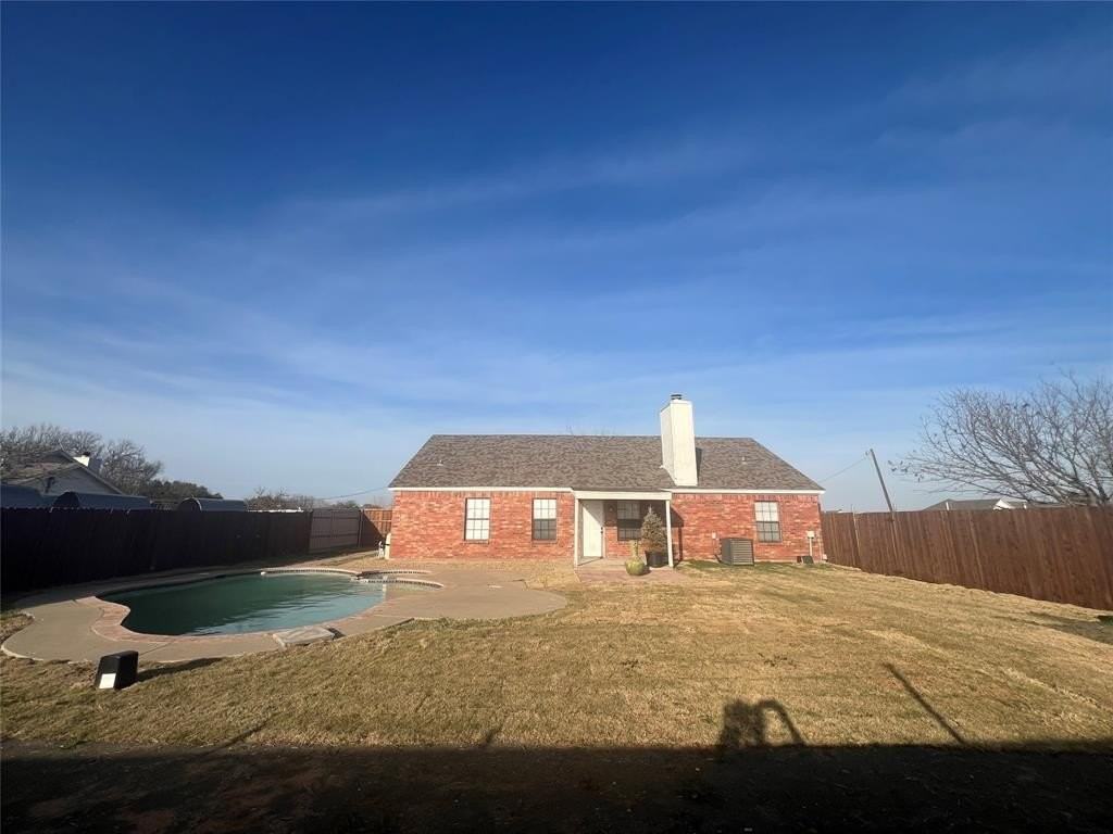 6665 County Road 4097 - Photo 2 of 33