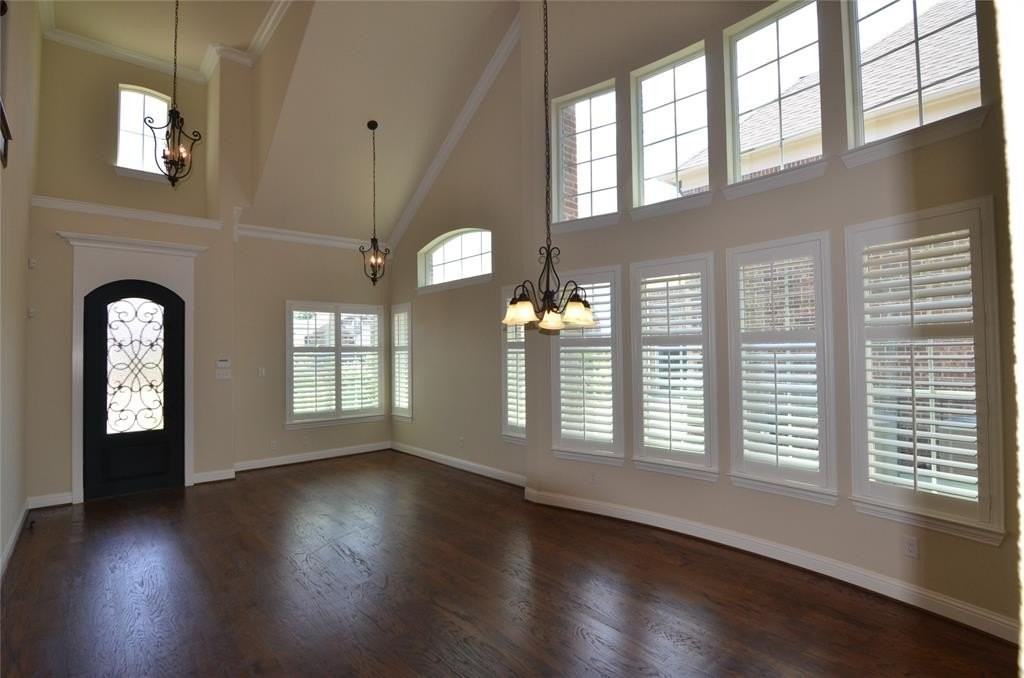 964 Park Ridge Dr - Photo 5 of 27