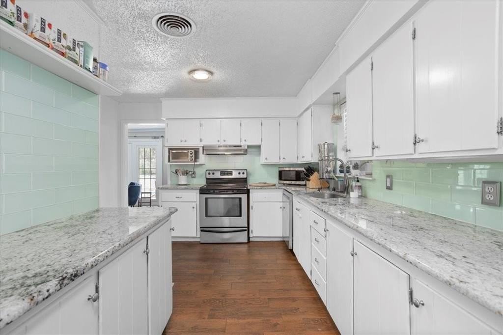 4109 Bilglade Rd - Photo 6 of 18