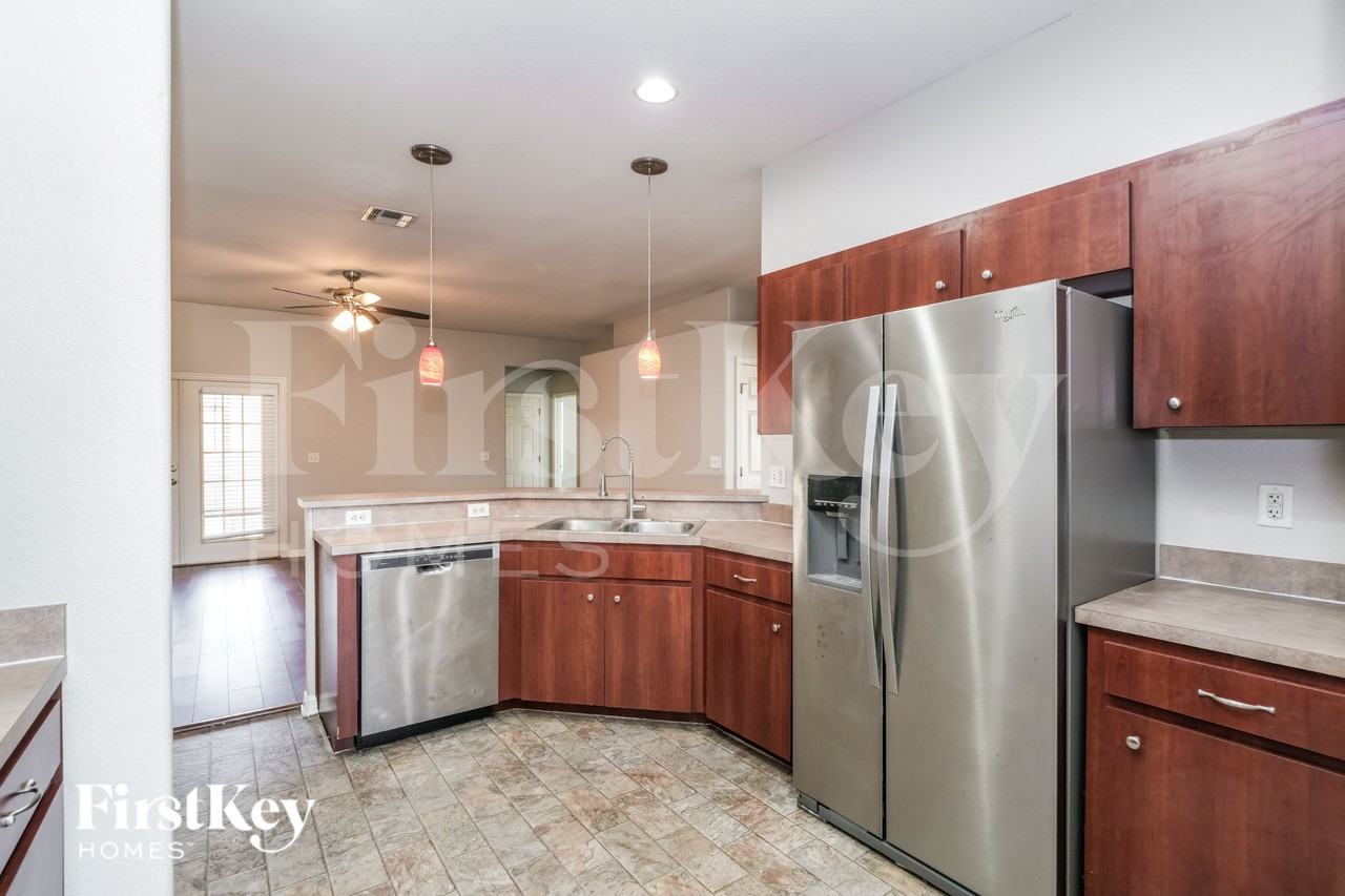 3261 Pebblebrooke Blvd - Photo 6 of 16