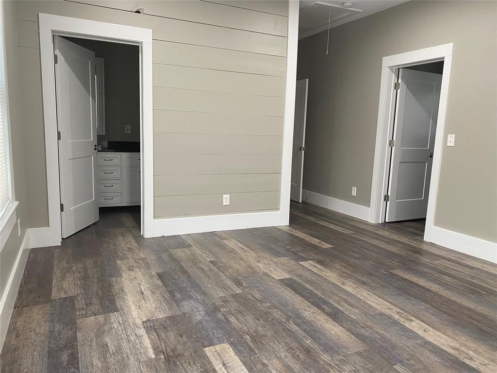 302 W Baylor St - Photo 5 of 14