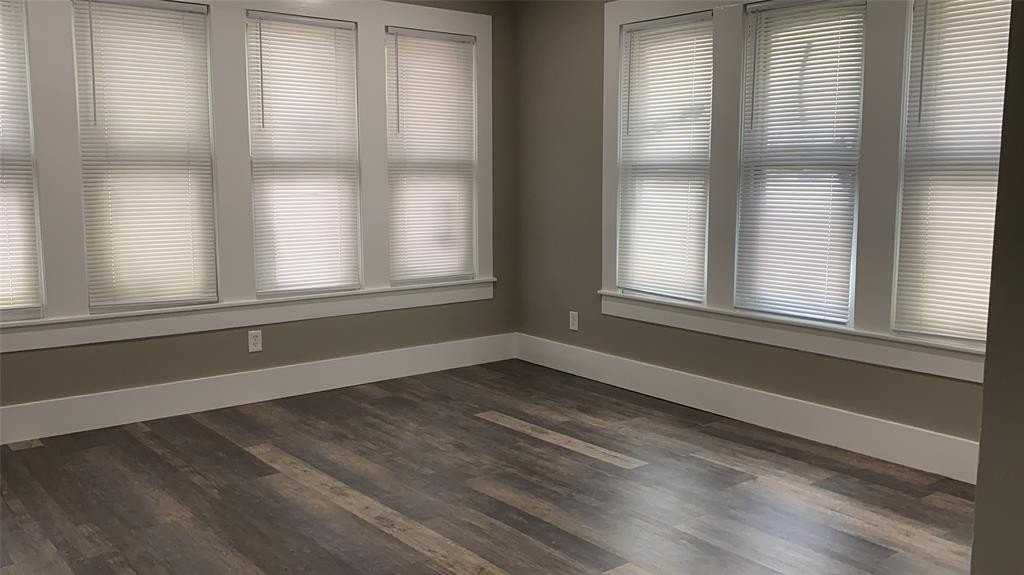 302 W Baylor St - Photo 7 of 14