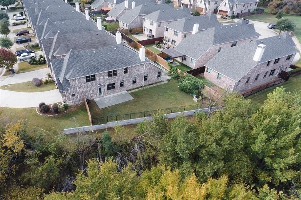 725 Rembrandt Ct - Photo 2 of 39