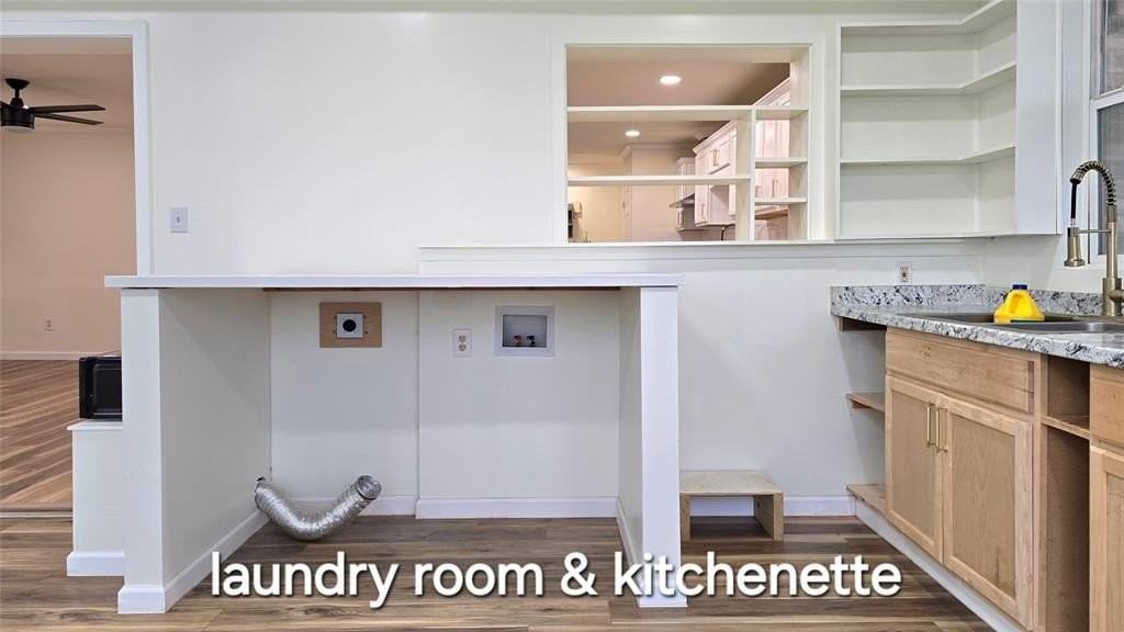 1410 Chinook Dr - Photo 5 of 25