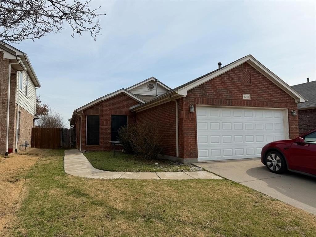 6360 Geneva Ln - Photo 2 of 28