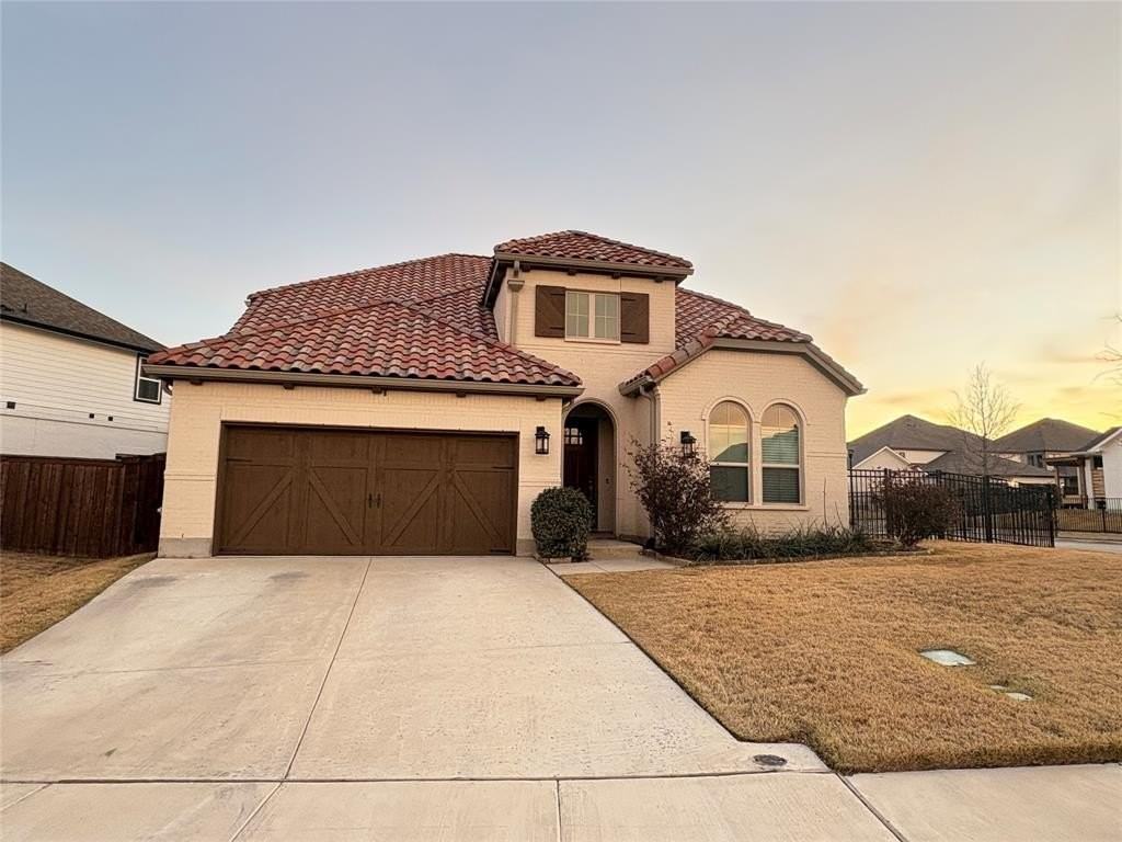 2300 Offerande Dr - Photo 2 of 28