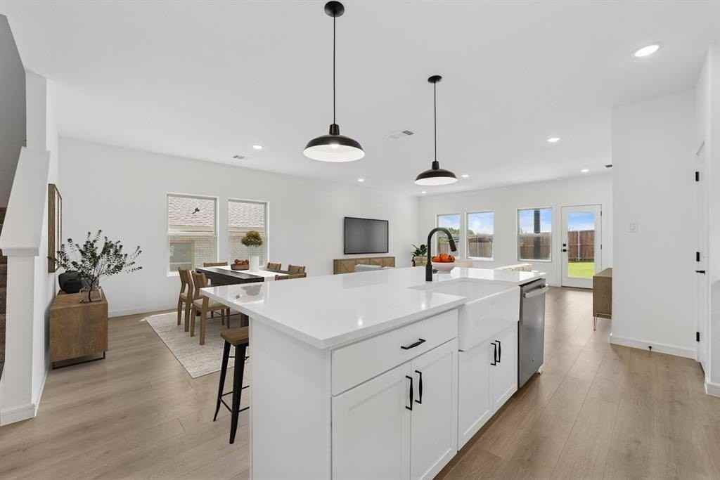 1412 Elliott Rd - Photo 6 of 26