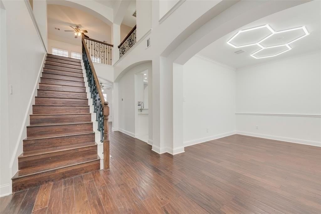 3400 Oleander Dr - Photo 6 of 31