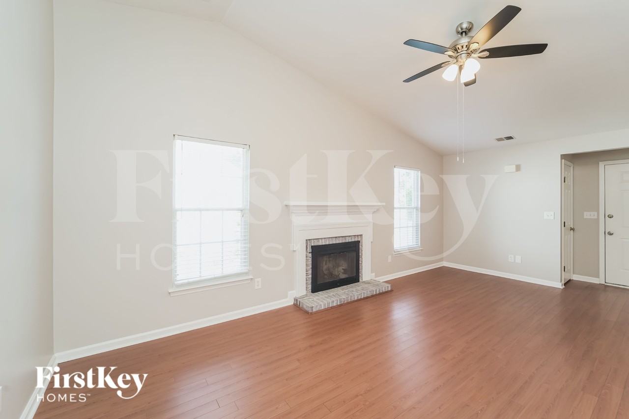 3509 Thornbrook Pl - Photo 6 of 18