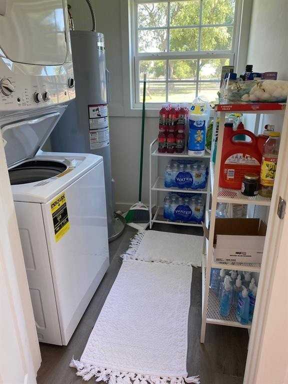 1425 Lone Star Rd #C - Photo 7 of 9