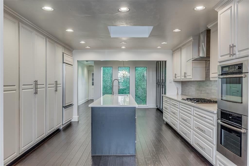 5820 Orchid Ln - Photo 6 of 17