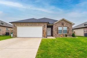 featured image of 4811 Henry St