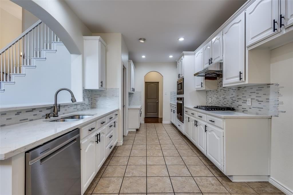 7908 Boulder River Trl - Photo 6 of 12